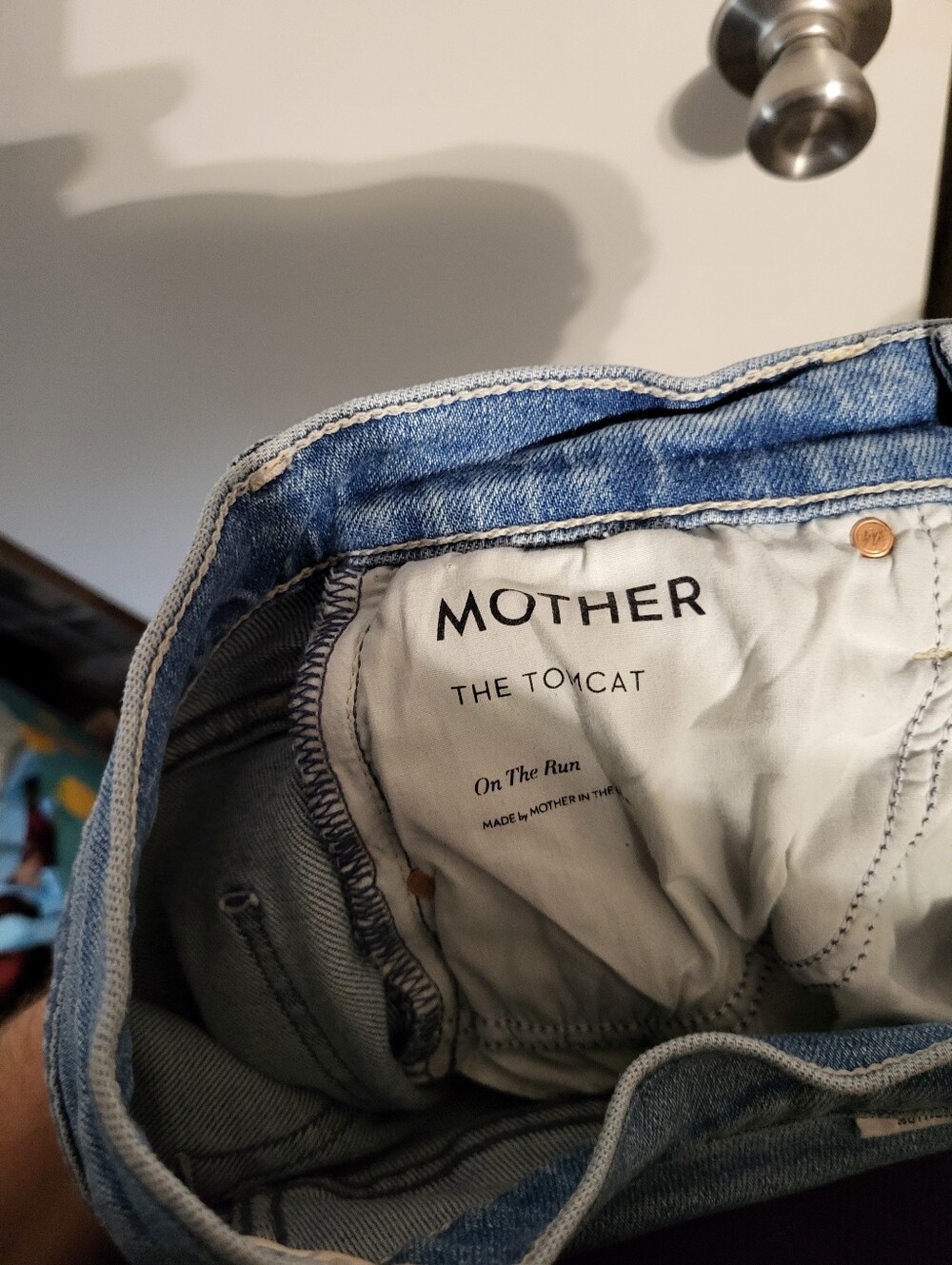 Mother Women’s The Tomcat Jeans Size 24 - Picture 6 of 9